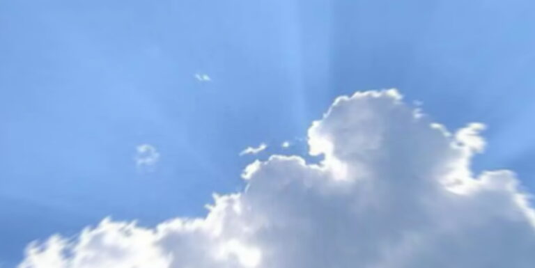 Previsioni AbruzzoMeteo: Fine settimana caratterizzato da tempo instabile con elevata probabilità di temporali nel pomeriggio-sera di oggi e nel pomeriggio di domenica. Temperature in lieve diminuzione